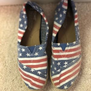 American Flag Toms